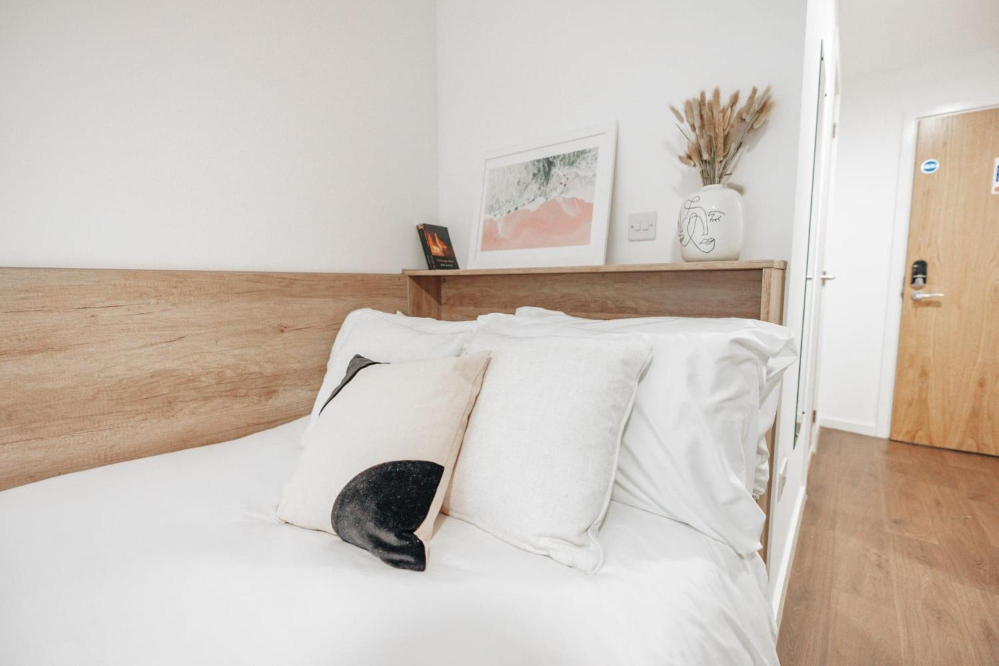 Comfy Private Bedrooms, Studios And Apartments At Bailey Fields In Sheffield * Sheffield
