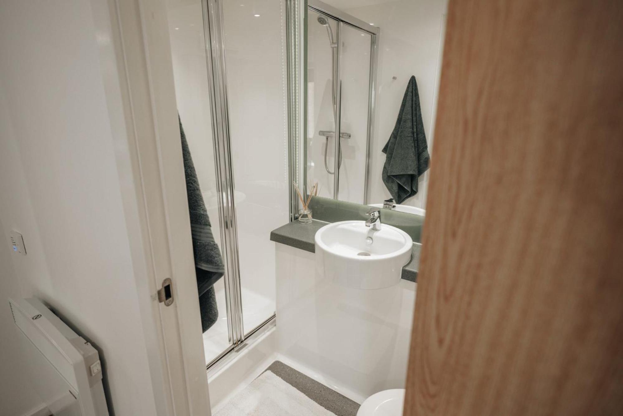 Comfy Private Bedrooms, Studios And Apartments At Bailey Fields In Sheffield Apartment
