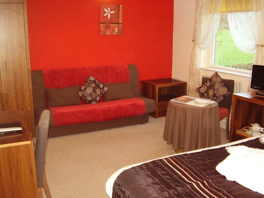 Barnfield House Guest house