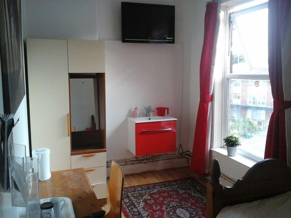Heavenly Nights Guest house Sheffield