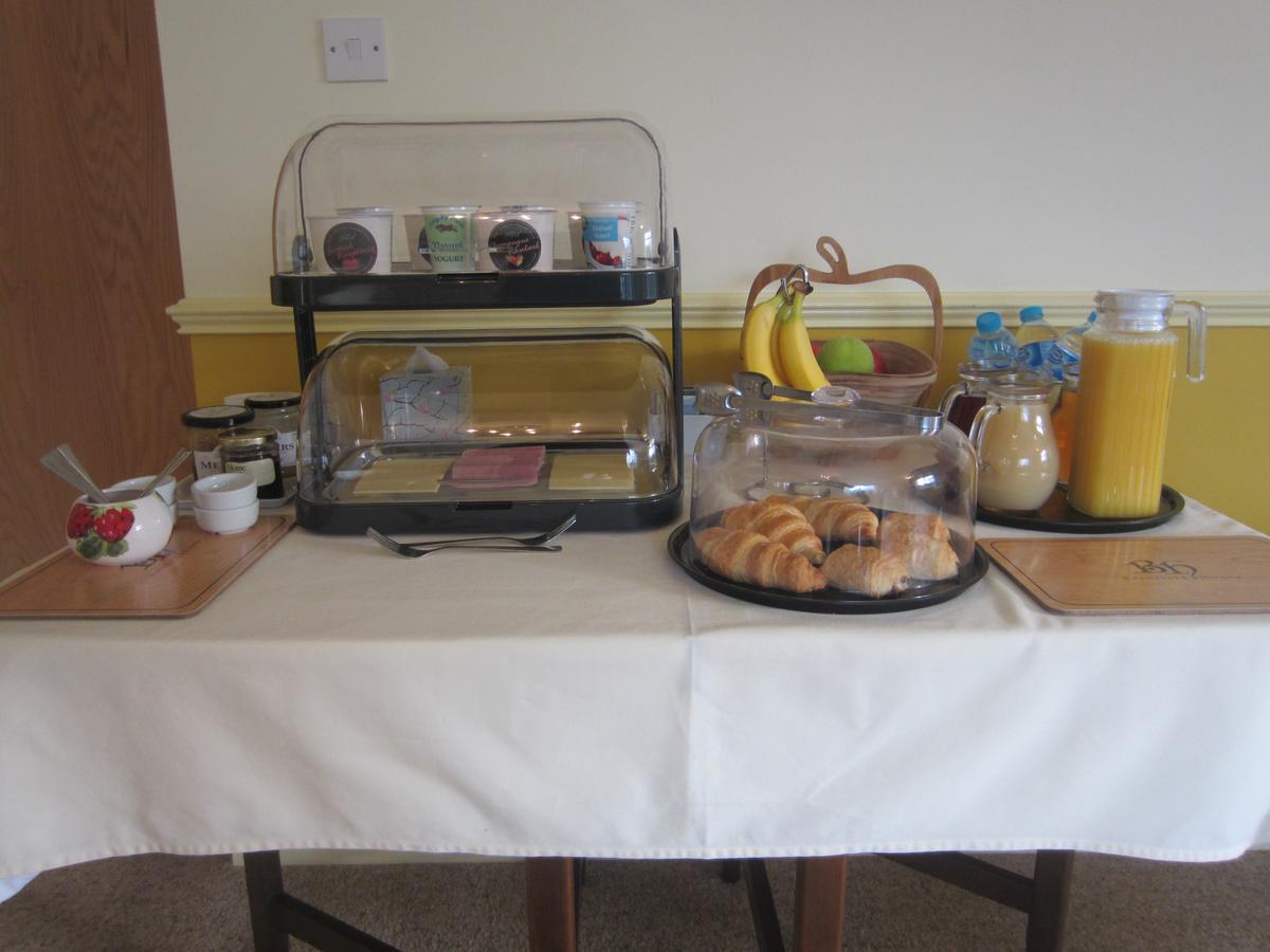 Barnfield House Guest house 4*