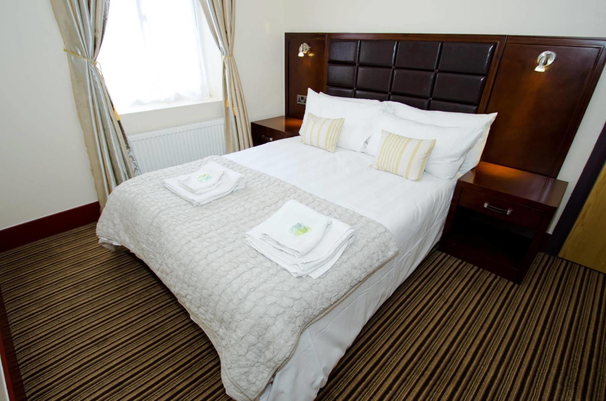 William's Hillsborough Hotel