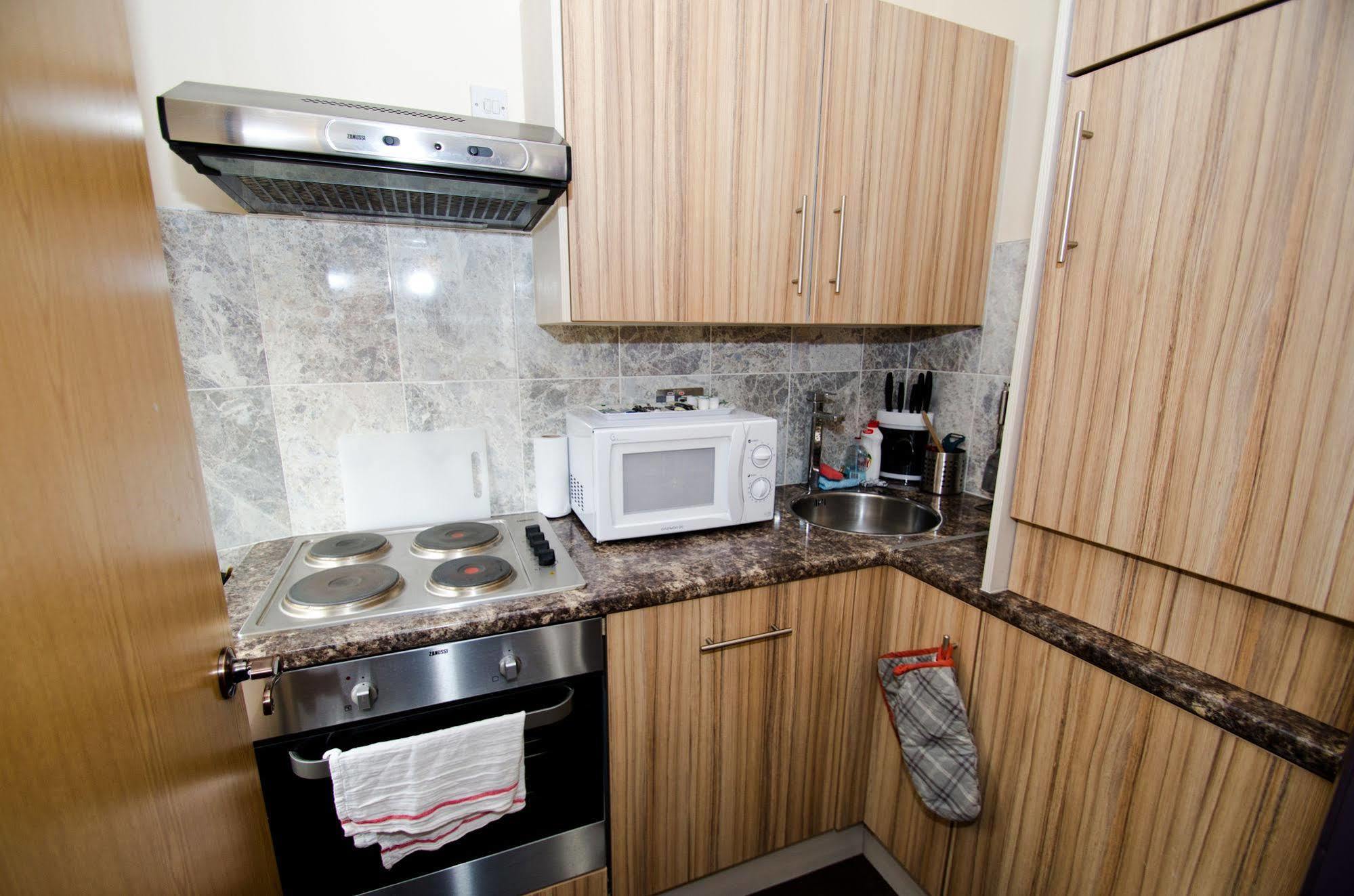 William's Hillsborough 3* Sheffield