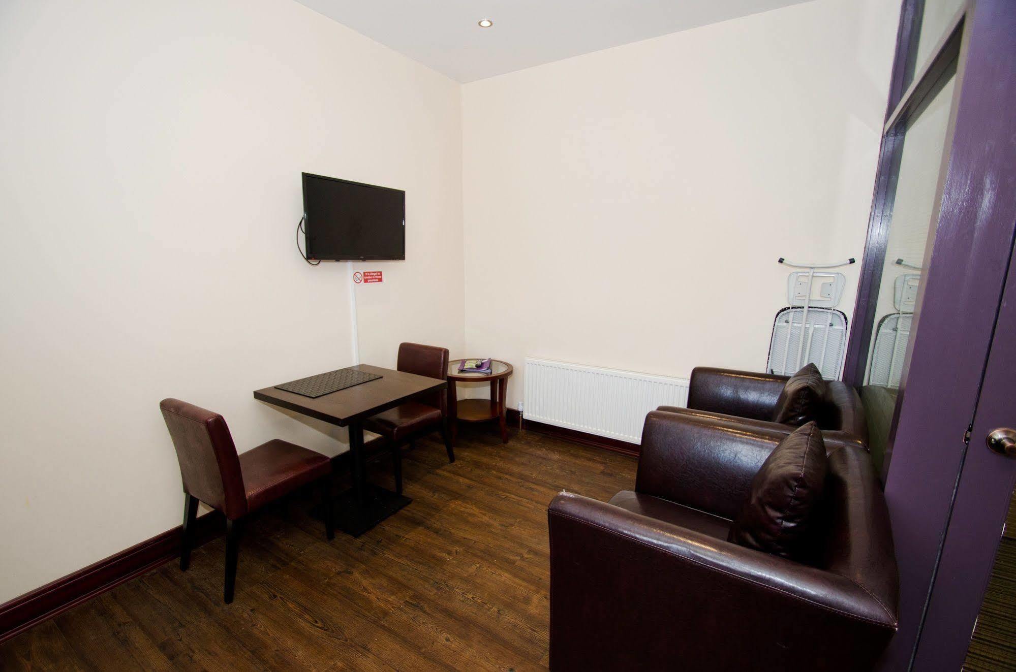 William's Hillsborough 3* Sheffield