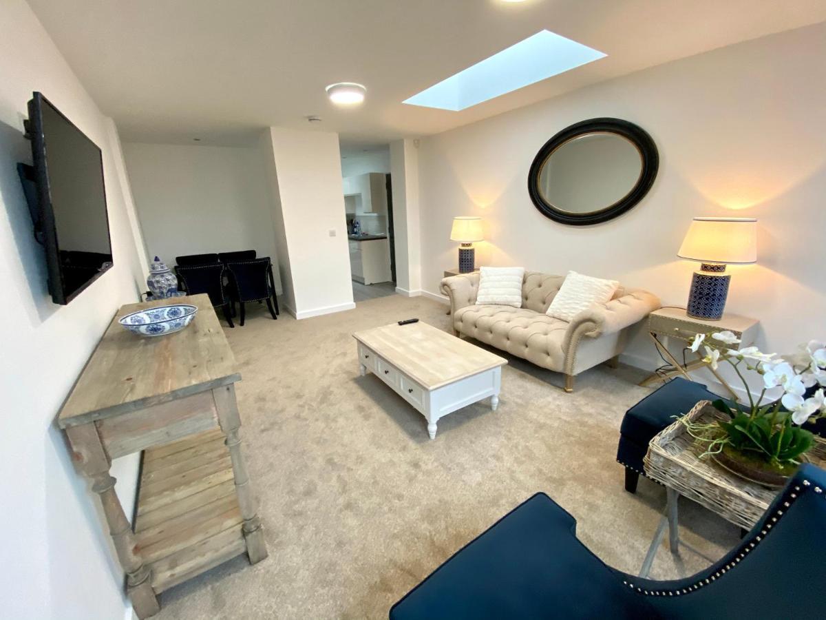 Ranmoor Serviced At Wilkinson Lane Apartment
