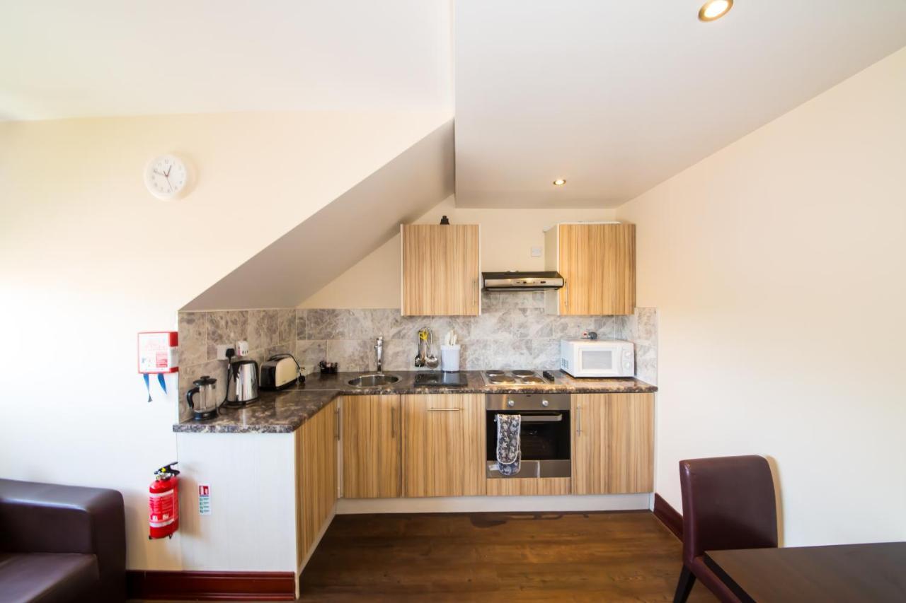 William's Hillsborough 3*