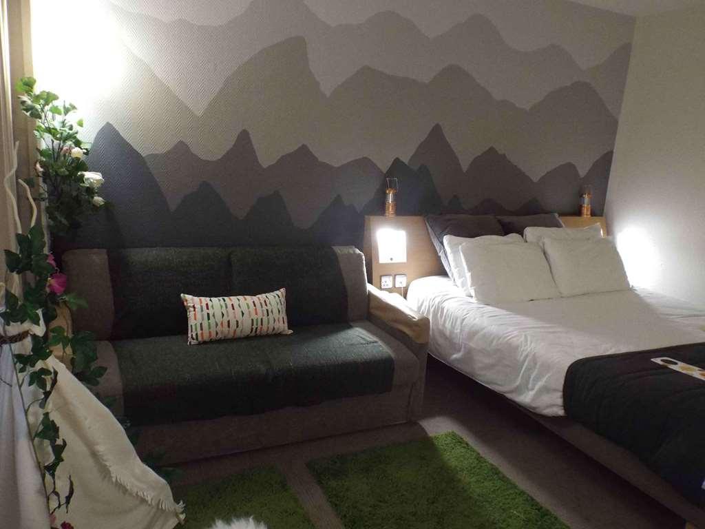 Novotel Centre Hotel 4*