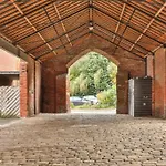 Victorian Tramsheds, Modern Apartment + Parking