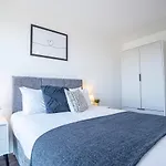 Sheffield Luxury Apartment - Great Central One Bedroom