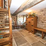 Wyndell Cruck Cottage