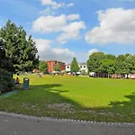 Modern, City Centre, Studio Apartment With Free Wifi, Gym Access, Netflix - West One