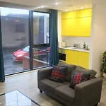 Lovely Studio Apartment In Sheffield