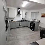La Casa Bella