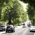 Convenient 1-Bed Apartment - Ideal For Working Away, Free Parking, Pet Friendly, Netflix