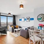 Lovely Central Sheffield Flat - Parking - Balcony