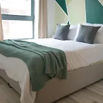 Perfect For Relocation & Business- Near Hospital