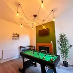 Scott House- 5 Bedrooms- Pool Table