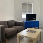 Sheffield City Centre - Westhill House Apartments