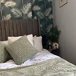 Cozy Downtown Studio Flat In Sheffield