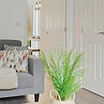 Mersey Way, Spacious 3 Bed Home, Close To Sheffield City Centre & Free Driveway Parking - Perfect For Workers, Groups & Families - Hosted By Stay Host Save