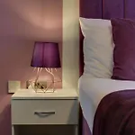 Stylish 2 Bed Apt 104 - City Centre, Free Parking, Coffee Machine & Netflix - Hosted By Stay Host Save