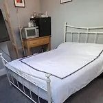Serene Homes Sheffield, Private Ensuite Velux Room