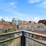 West One City Home From Home With Secure Parking