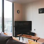 Homely Serviced Apartments - Blonk St