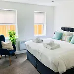 1 And 2 Bedroom Shield House Apartments Sheffield Centre