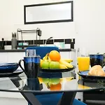 Quirky Flat In The City Hub