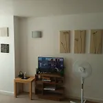 Empire Beautiful City Apartment