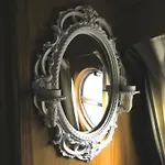 Houseboat Hotels