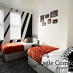 5 Bedroom House-20 Percent Off Monthly Stays