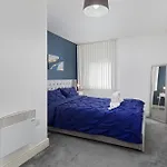 Heart Of The City 1 Bed Flat Queenshouse