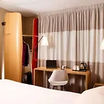 Ibis Sheffield City