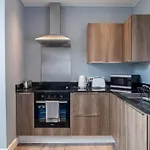 Peaceful Cozy Retreat In Sheffield