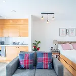 Cozy Urban Escape In Sheffield