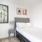 Immaculate Studio Apartment In Sheffield City