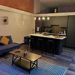 Artistic, Cozy, Stylish, Open Plan, City Centre 1Br