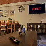 Artistic, Cozy, Stylish, Open Plan, City Centre 1Br