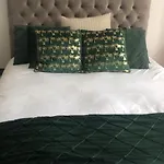 Sapphire Suite