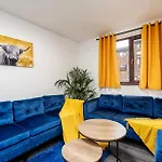 4 Bedroom Flat Near Sheffield City Centre Sleeps 7