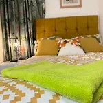 Luxury Room In Sheffield City Road