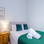Bank House Apartments By Staycay - Brand New!
