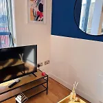 Monthly Stay For Elegant 2-Bedroom Penthouse Your Ultimate City Retreat