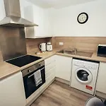 1Br City Centre Apt, Self Check In, Wifi, By Derbnb