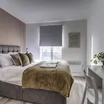 1Br City Centre Apt, Self Check In, Wifi, By Derbnb