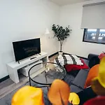 1Br City Centre Apt, Self Check In, Wifi, By Derbnb