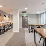 Modern Ensuites At The Gate For Students Only