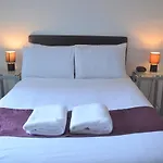 City Crash Pad Serviced Apartments - West Street